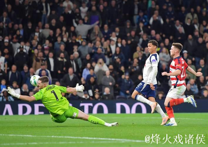 英超-帕利尼亚倒钩助攻塞梅尼奥破门 热刺2-3惜败伯恩茅斯